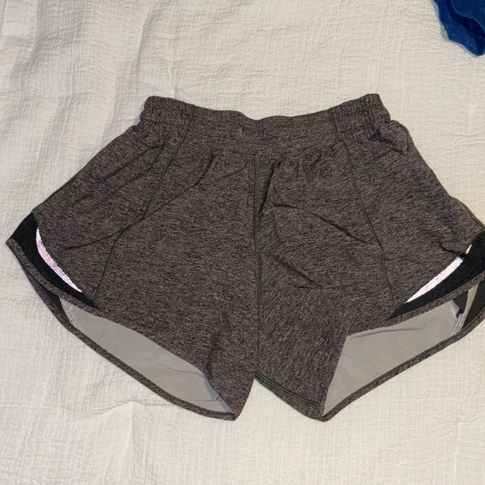 LULU LEMON SHORTS